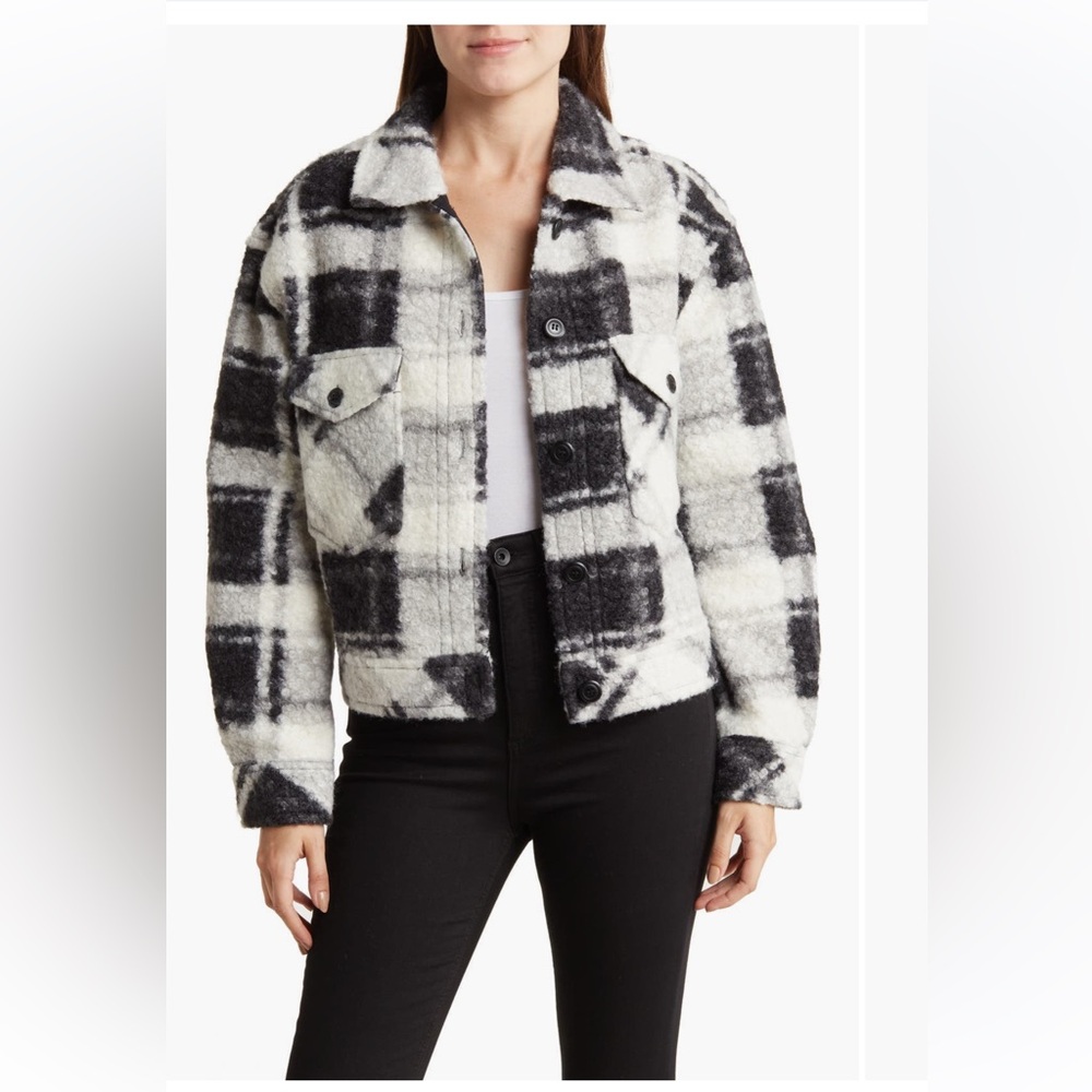 RDI Black and White Plaid Teddy Jacket